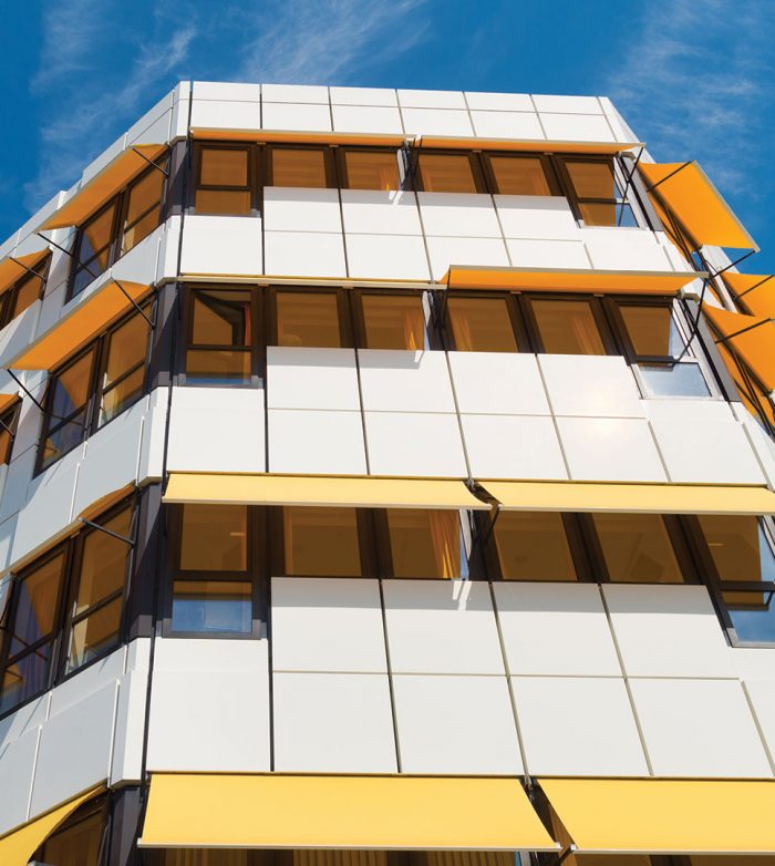 facade avec stores